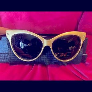 Gold Cat eye Sunnies
